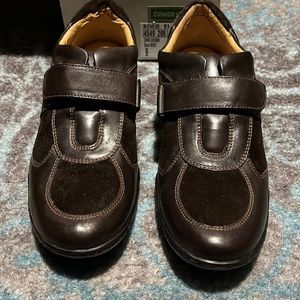 Bass Cushion Step / Size 9 / Dark Brown